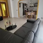 דירה Bradisc'house