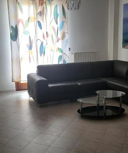 Bradisc'house דירה *